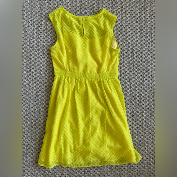 J Crew Neon Bright Yellow Dress Size 2P - Picture 4 of 4